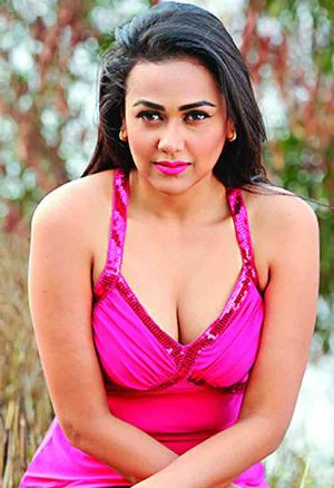 Airin Sultana Hot_8.jpg Bangladeshi Hot Actress Models